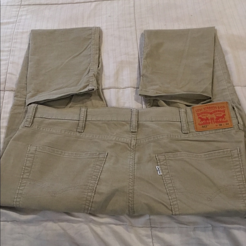 Levi's Men's Corduroy Pants in Tan